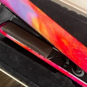 Eva NYC Healthy Heat Ceramic Styling Iron - 1 1/4\